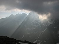 Salita al Pizzo Tambò (3279 m) sul confine italo/svizzero al P.so Spluga (21 giugno 08) - FOTOGALLERY